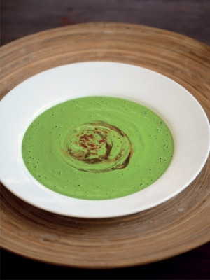 Feeling In Need Of a Spring Cleanse: Lean Green Soup. 11 long green soup