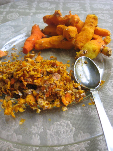 Turmeric (Curcuma Longais) 11 grated turmeric