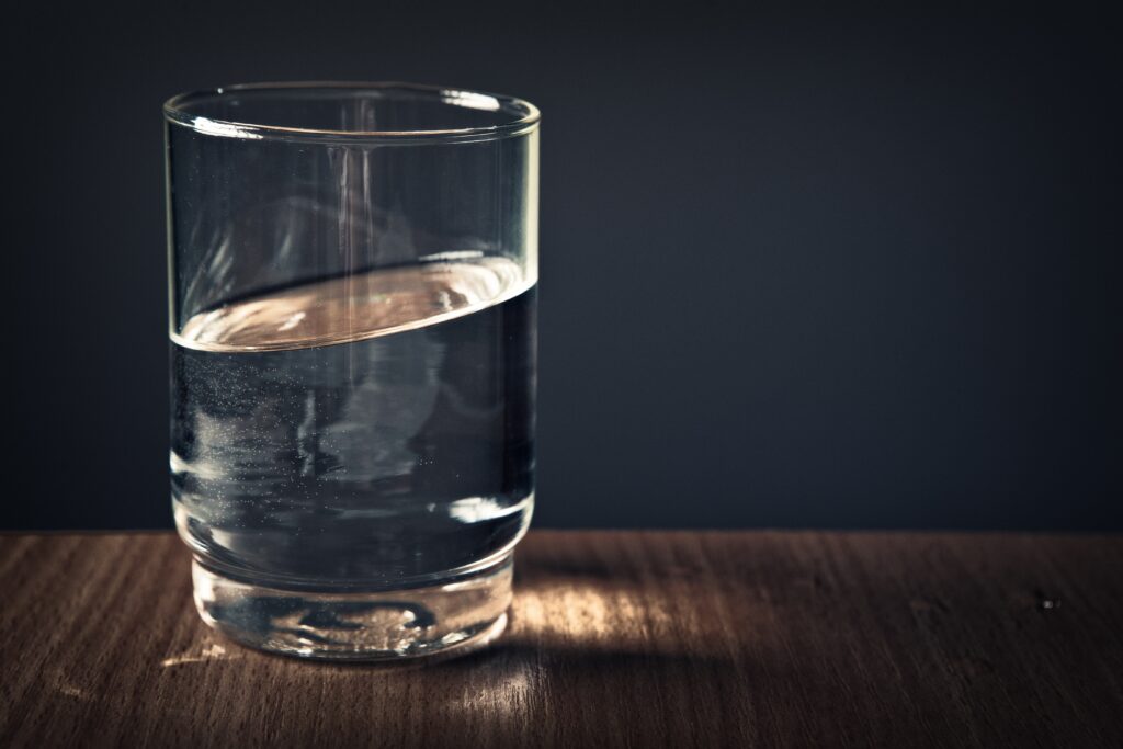 Janella's Cleanse: WATER 9 close up glass h2o 928854