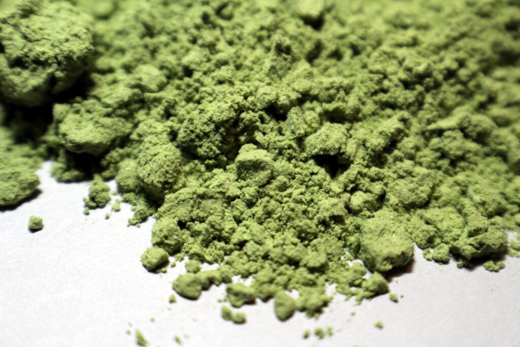 Janella's Cleanse: CHLORELLA 5 wheatgerm grass 1169632 1920