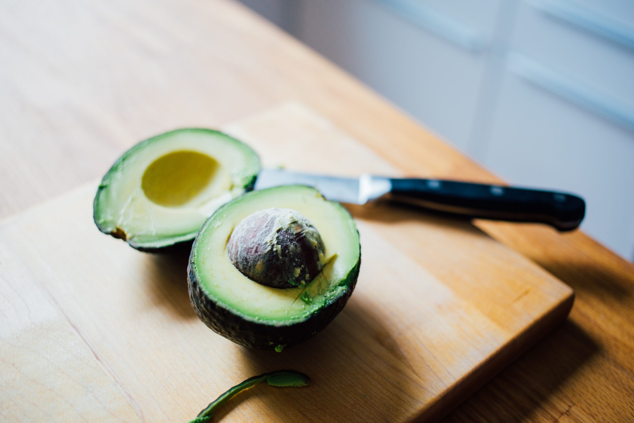 sliced avocado healthy source of fat