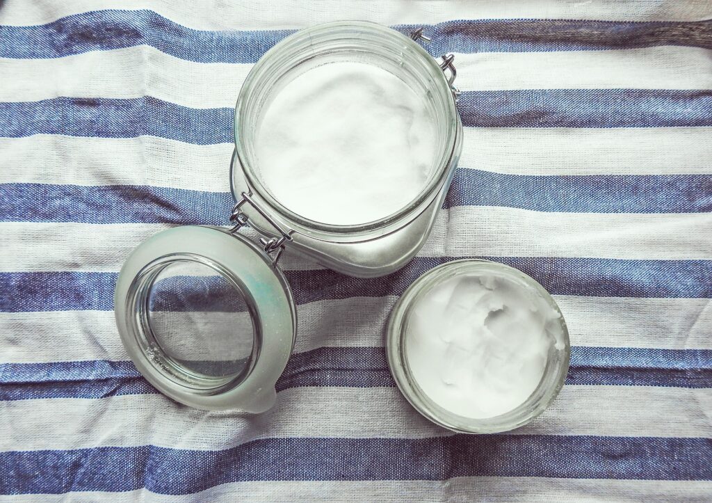 Janella's Cleanse Week: OIL PULLING. 7 coconut oil jar