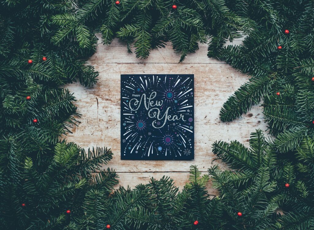 A New Year Detox: Without Changing Your Diet 7 happy new year festive wreath